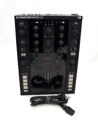 Native Instruments TRAKTOR KONTROL Z2 DJ Mixer 2-Channel W/ Power Cord
