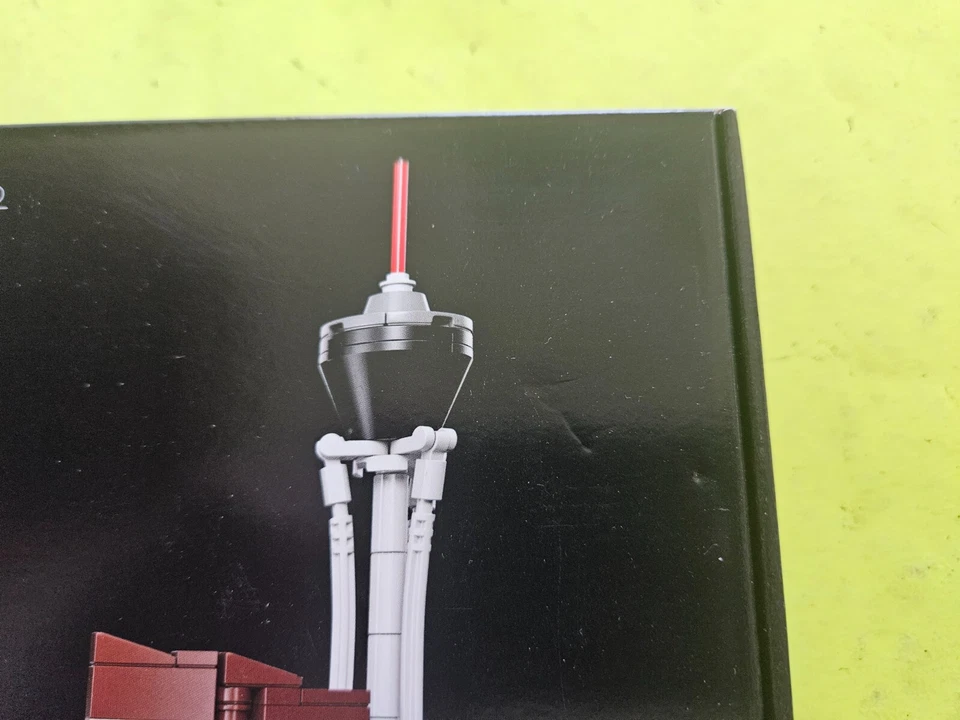 LEGO Architecture Las Vegas 21047 Nevada Skylines Landmark Retired BRAND NEW - Image 4 of 4