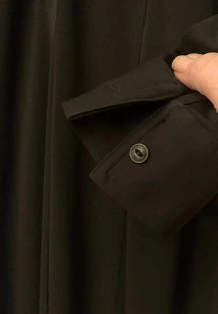 Stunning $375 Rag & Bone Sabeen Shirtdress in Black-NEW- Without Tags, Size M  - Image 4 of 4