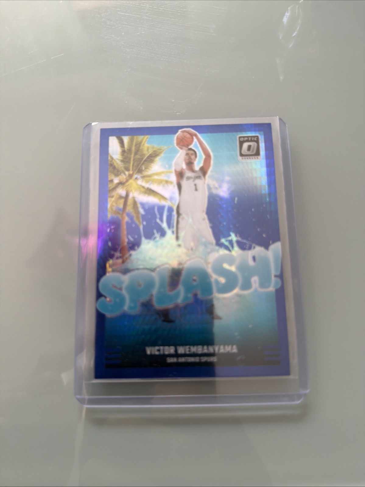 2024-25 Panini Donruss Optic - Splash Victor Wembanyama #4 Blue Hyper Prizm /175