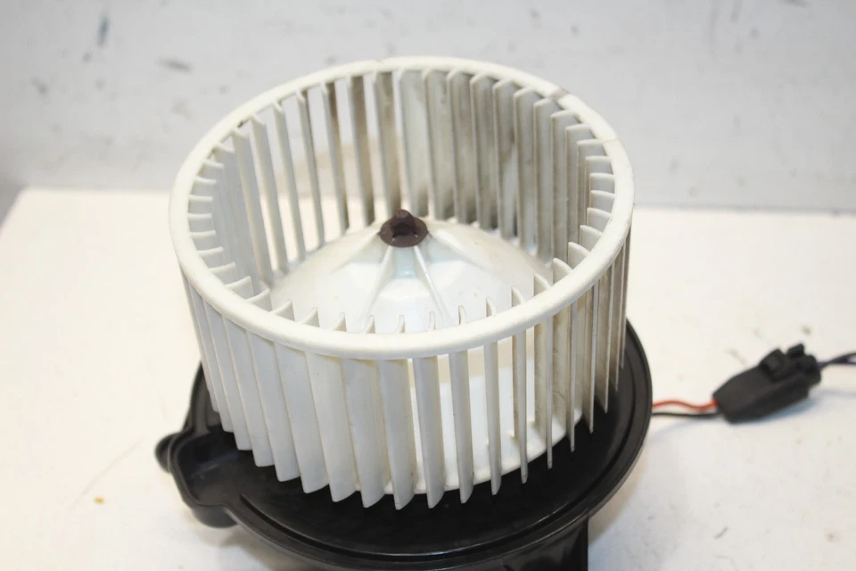 Motor soplador Hummer H2 6.0 2003-2007 con resistencia OEM Foto 3 de 4