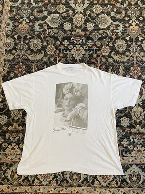 Vintage Single Stitched 90s  Frida Kahlo T Shirt Portrait 24.5x28.5