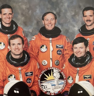NASA Official STS-74 Crew Portrait Photo 8x10 Space Shuttle Atlantis MIR 1995