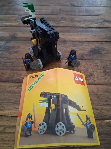 LEGO Castle Black Falcons Catapult Set 6030 100% Complete with manual