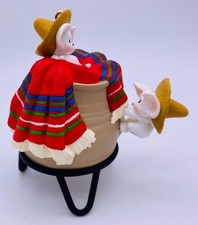 1996 Feliz Navidad Hallmark Ornament