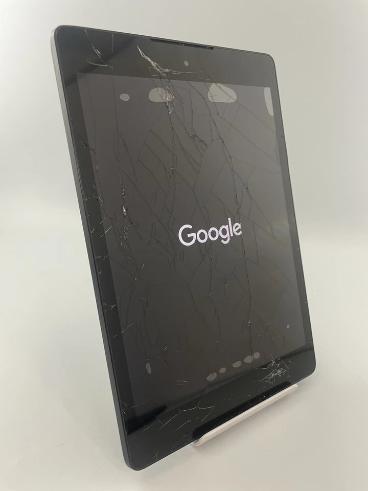 HTC Nexus 9 OP82100 Black Wi-Fi 16GB 8MP 8.9" Android Tablet Cracked - Image 2 of 4