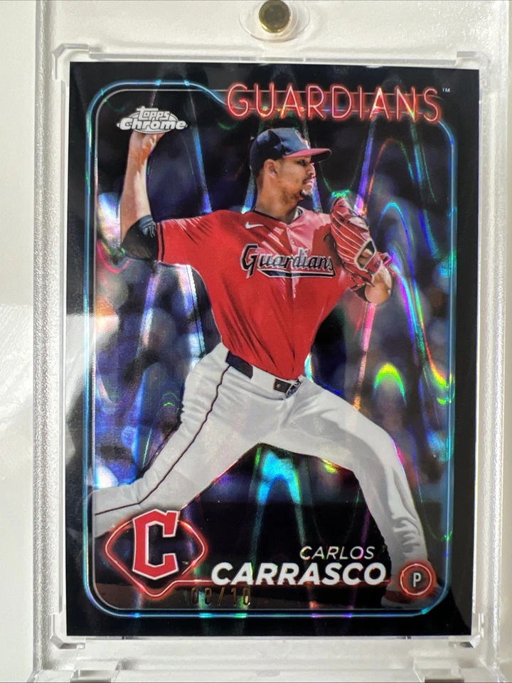 Serie Actualización Cromo Topps 2024 - Carlos Carrasco #USC4 RayWave Refractor/10 Foto 2 de 4