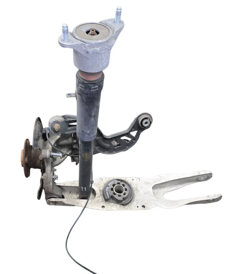 Joelheira de suspensão traseira esquerda Mercedes Benz CLA 250 2014-2019 fabricante de equipamento original - Imagem 4 de 4