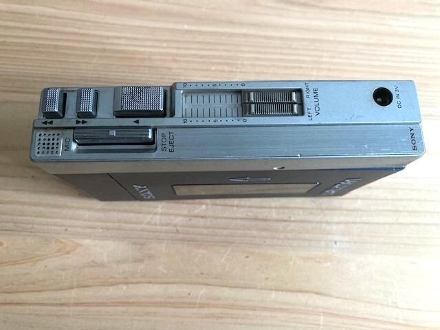 SONY Walkman TPS-L2 Cassette Player Stereo operation From