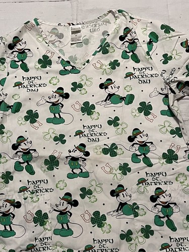 Disney Mickey Mouse St Patricks Day Scrub Top Womens Medium V Neck Green Lucky - Picture 2 of 10
