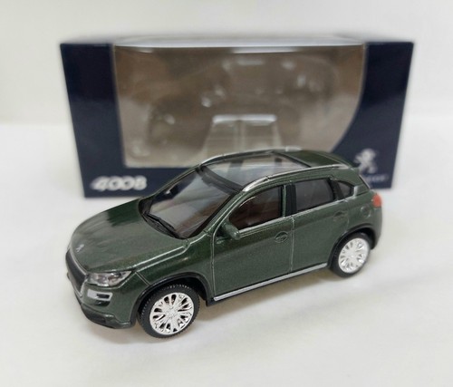 NOREV - 93 / 160 - Peugeot 504 avec crochet pour coffret Panoramic - 1/43