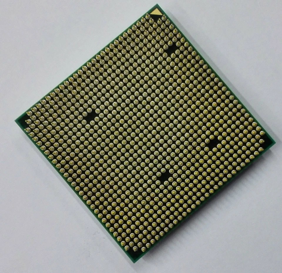 AMD FX-8300 Desktop Processor FX8300 AM3+ FD8300WMW8KHK 95W  8 cores - Image 4 of 4