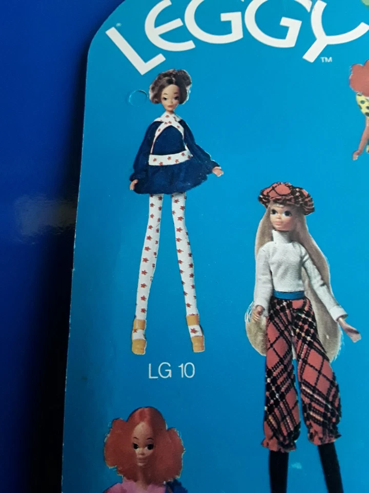 "HASBRO" vestiti per Bambola "Leggy" Polistil, 1973, box originale. - Imagen 3 de 4
