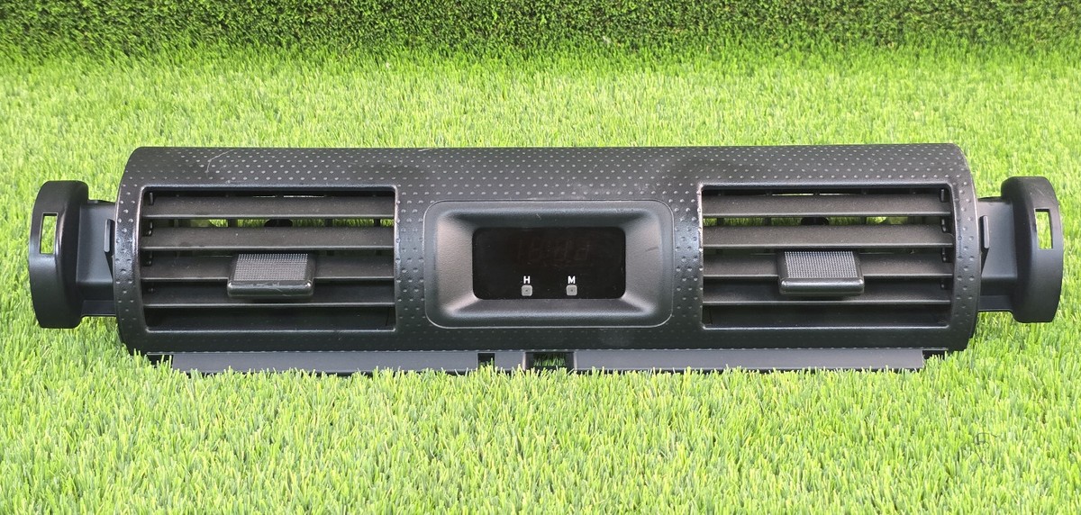 Toyota FJ Cruiser 2007-2014 Ac/ heat Center Air vent with Clock