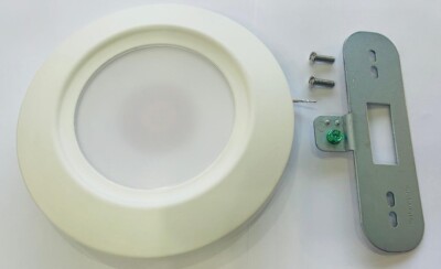 Progress Lighting Emblem 5-1/2 in. Slim-Line White Low Profile LED Flush Mount