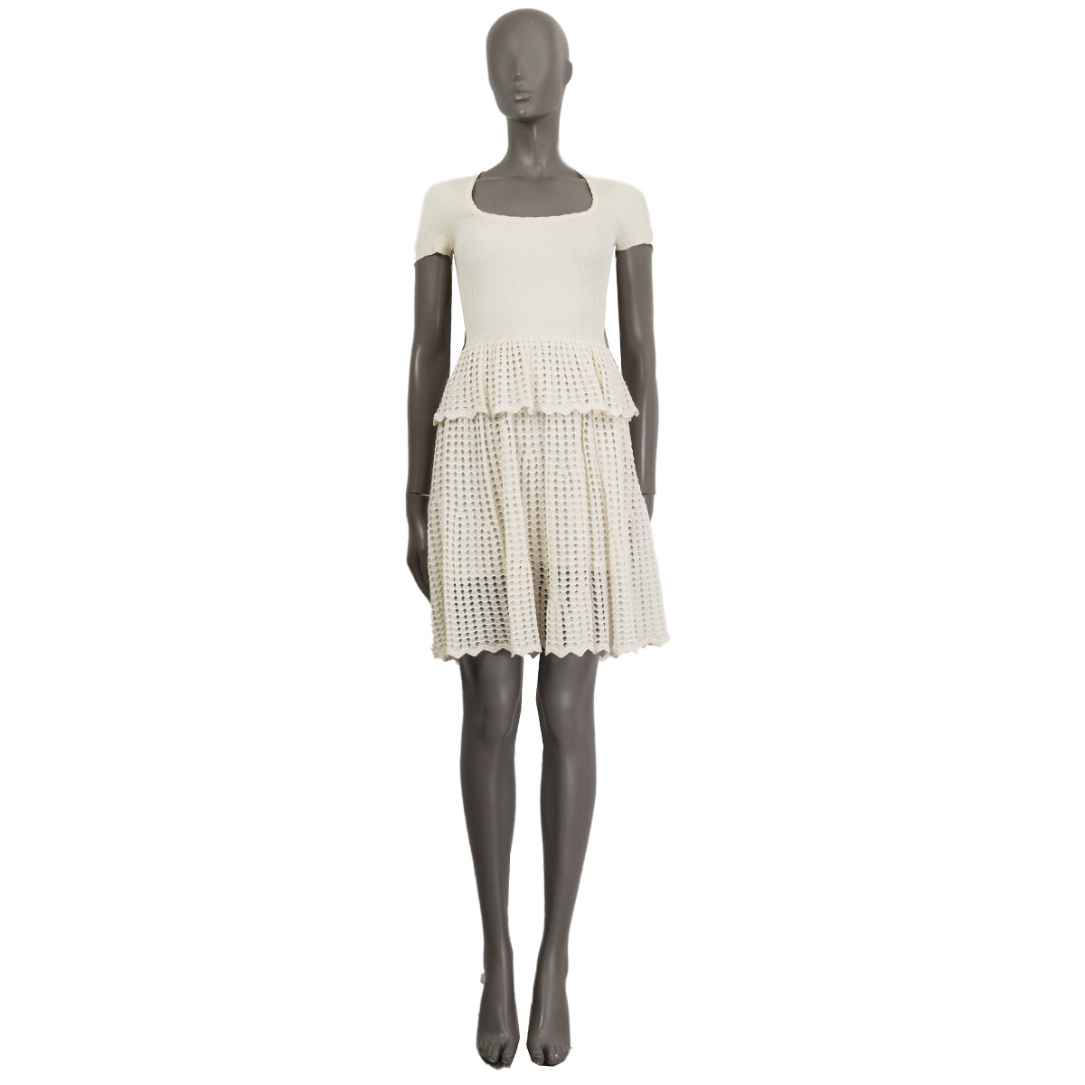 60711 auth Alexander McQueen cream RIBBED & OPEN KNIT PEPLUM Dress S 60711 auth Alexander McQueen cream RIBBED & OPEN KNIT PEPLUM Dress S