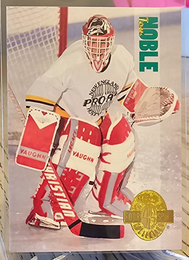 1993 Classic Four Sport Collection Tom Noble #229 Chicago Blackhawks