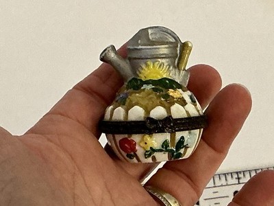 Midwest Of Cannon Falls Watering Can Flower Garden Porcelain Trinket Box Hinged
