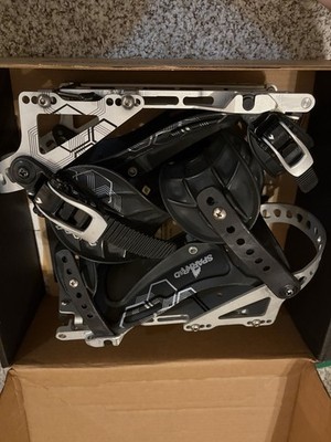 Spark R&D Surge 2018-2019 Men s Medium Splitboard Bindings With Pucks