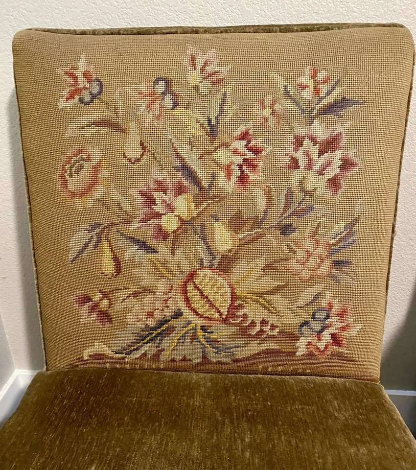 Antigua silla/s zapatilla tapizada de costura renovada. Foto 2 de 4