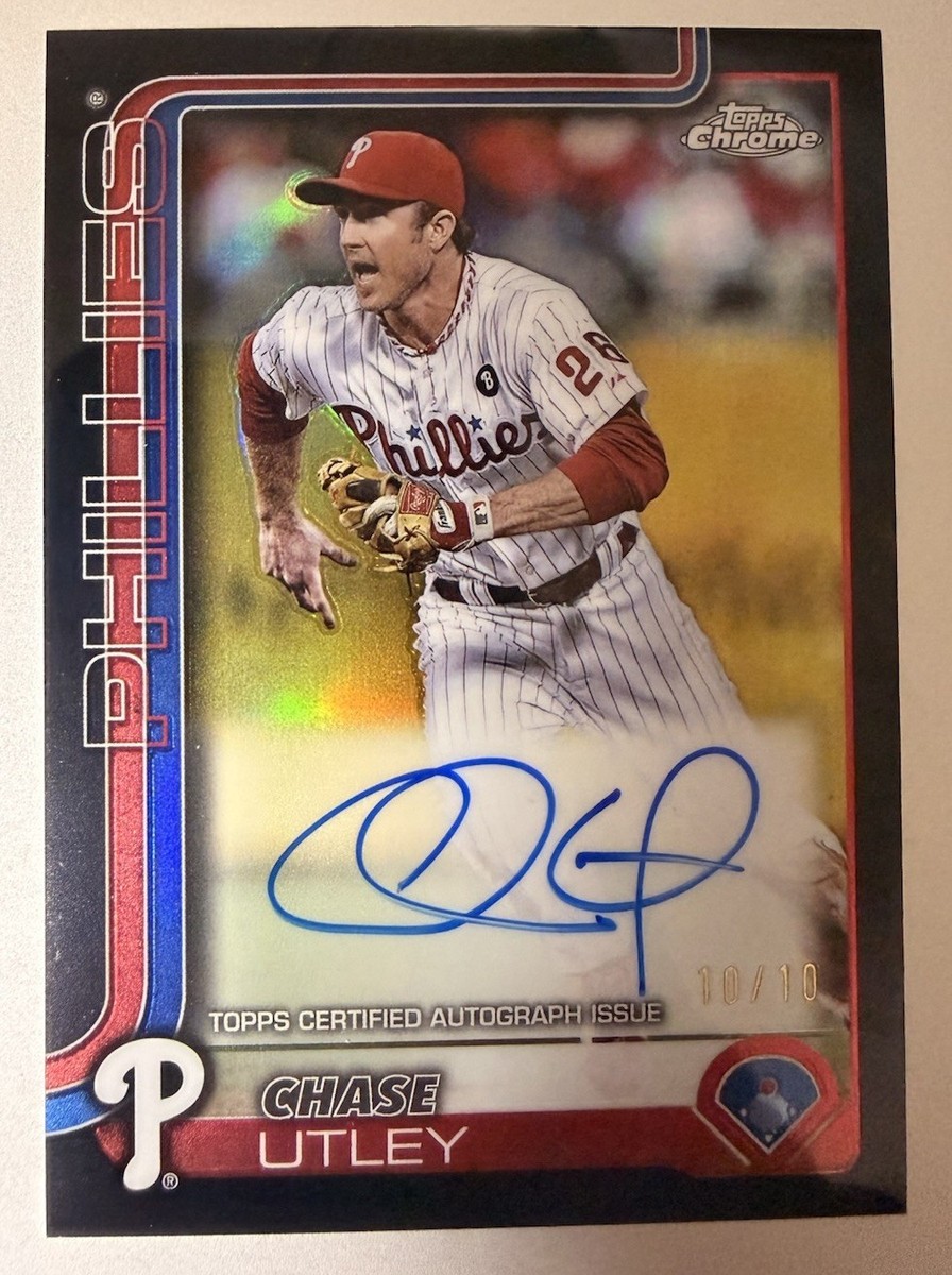 2025 Topps Chrome Update Chase Utley Legends Black Refractor AUTO 