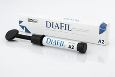 Diadent Nanohybrid-Komposit – Feinsthybrid Dental Füllungsmaterial – 1× Spritze