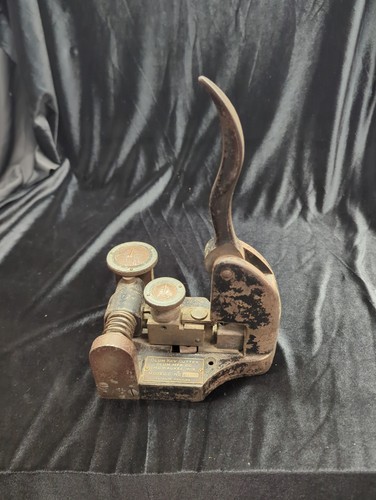 Clum Key Cutter Model C. D4