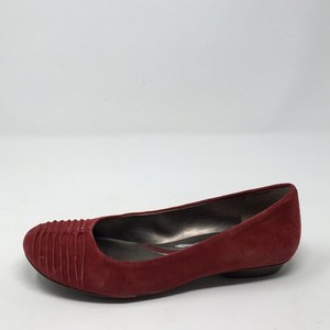 naturalizer red flats