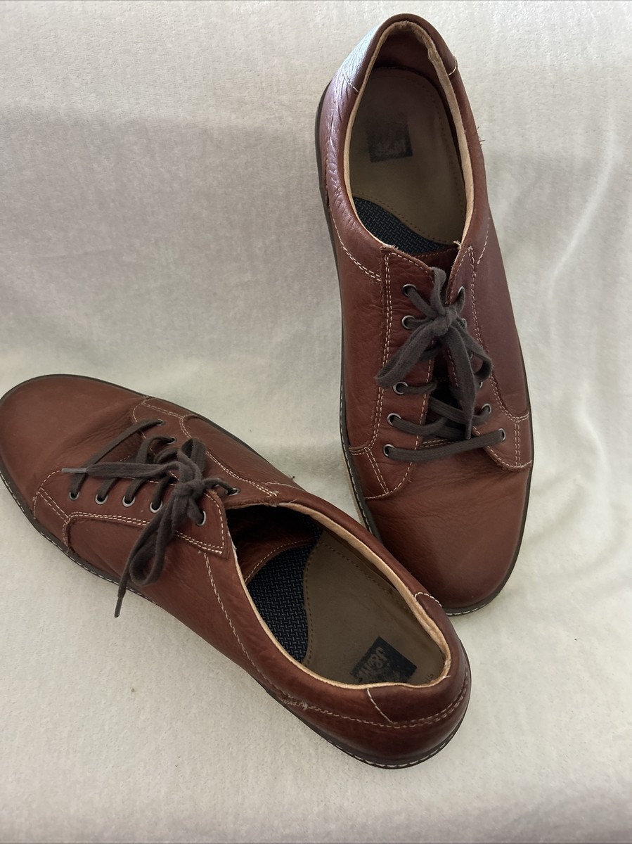 J & M Sheepskin Men display picture 2
