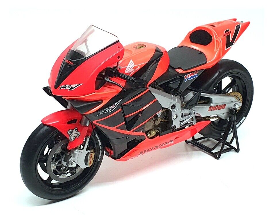 100%正規品 Minichamps 1/12 Scale 122 017946 - Honda RC211V - V. Rossi オートバイ