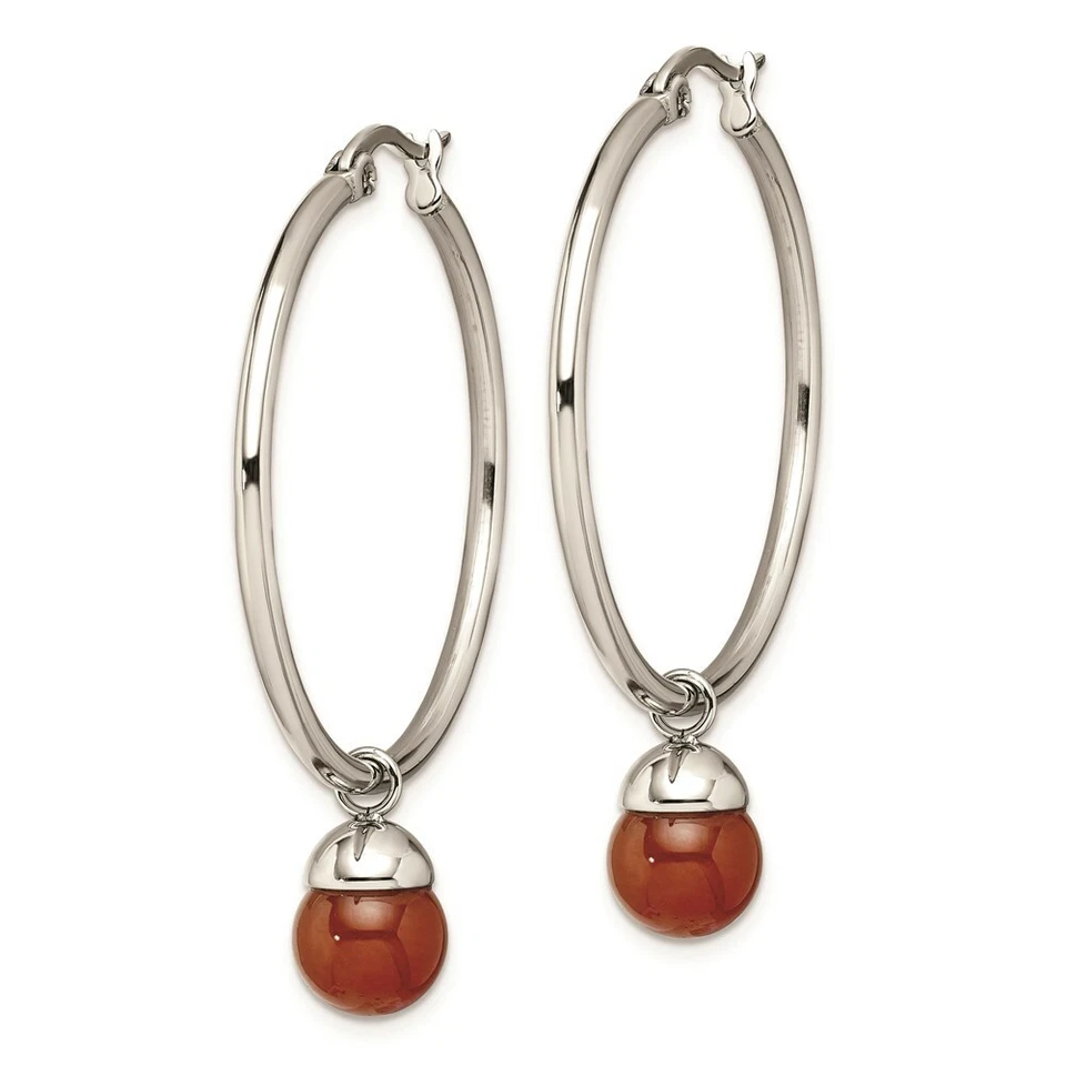 Pendientes de aro de acero inoxidable pulido con cuentas de ágata roja Foto 3 de 4