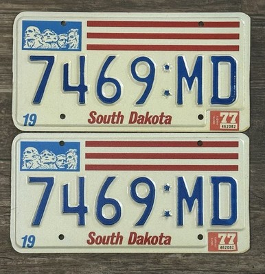 1977 South Dakota Unused pair of license plates. Great condition 7469 MD