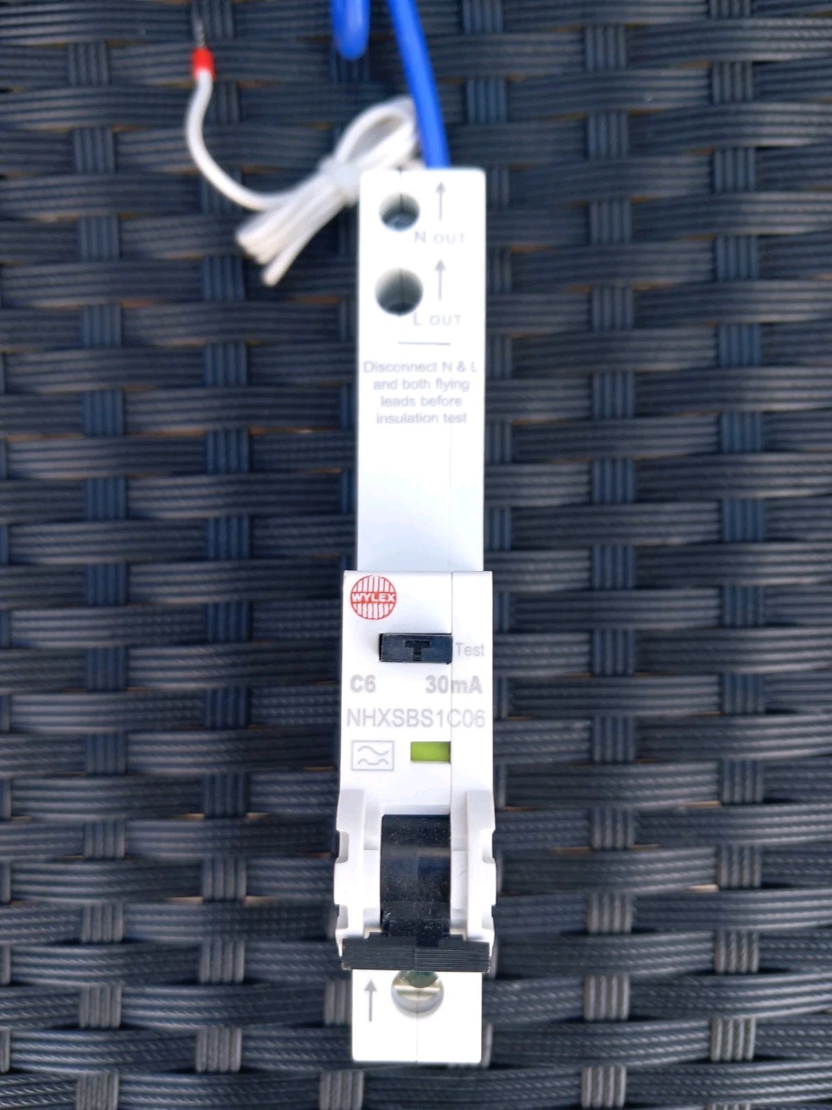WYLEX NHXSBS1C06  6A 30mA C CURVE TYPE A RCBO.