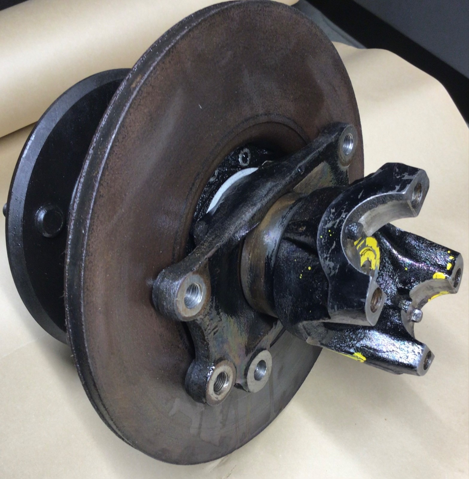 1966 -80 Rolls Royce Silver Shadow Wraith II Rear Left Side Rotor & Hub (2 $600)