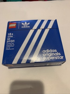 Sealed LEGO Icons: Mini Adidas Originals (40486) Shelf Wear Ef52