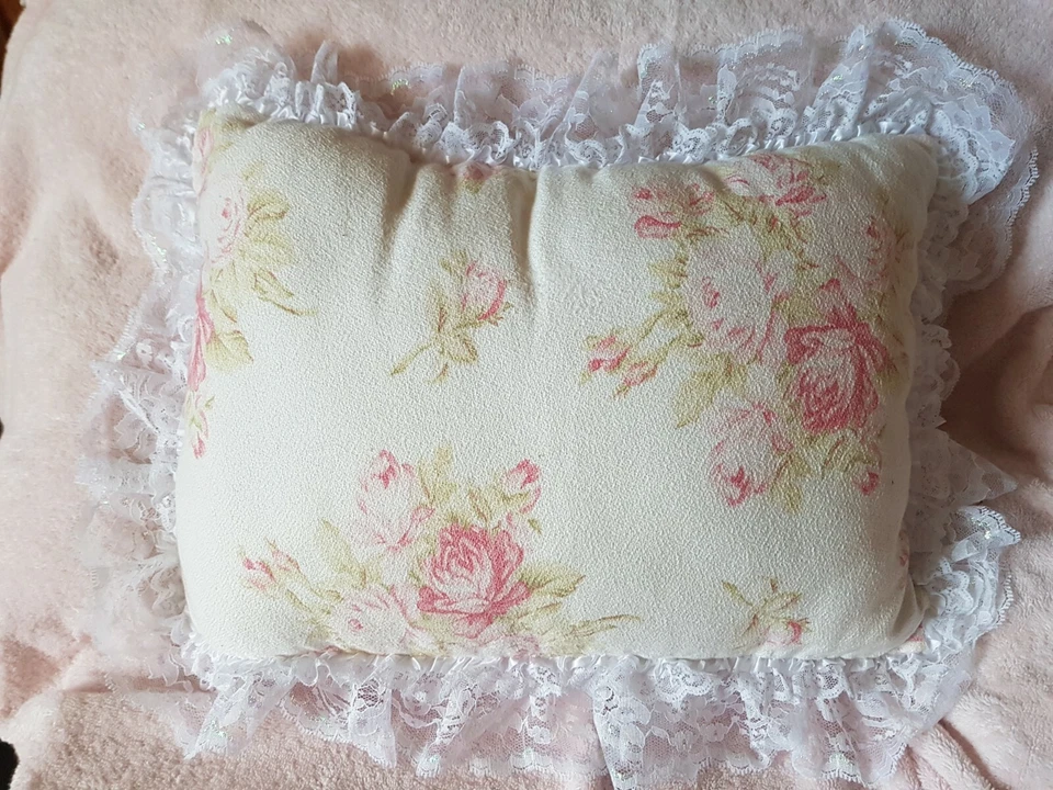COUSSIN SHABBY CHIC PATCHWORK - Photo 1/3
