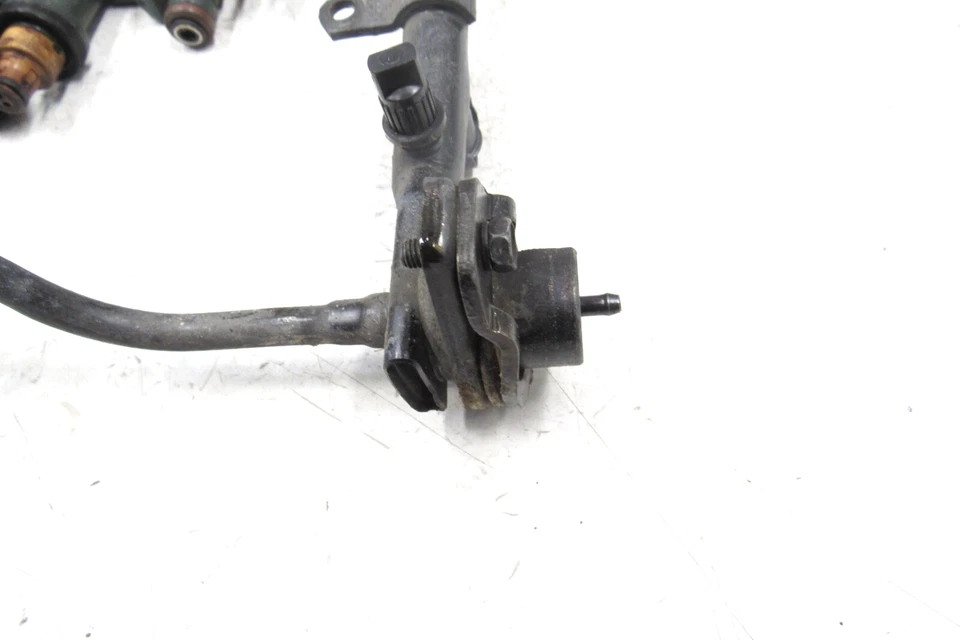 1999-03 Jaguar XJ8 XK8 4.0L V8 AJ27 conjunto de linha de trilho de combustível a gás AJ83358 INJETOR - Imagem 4 de 4