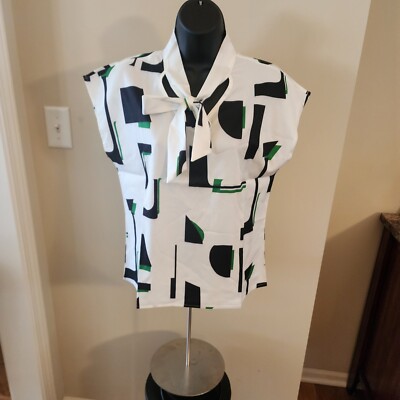 Blouse With Bow And Geometric Shapes Medium