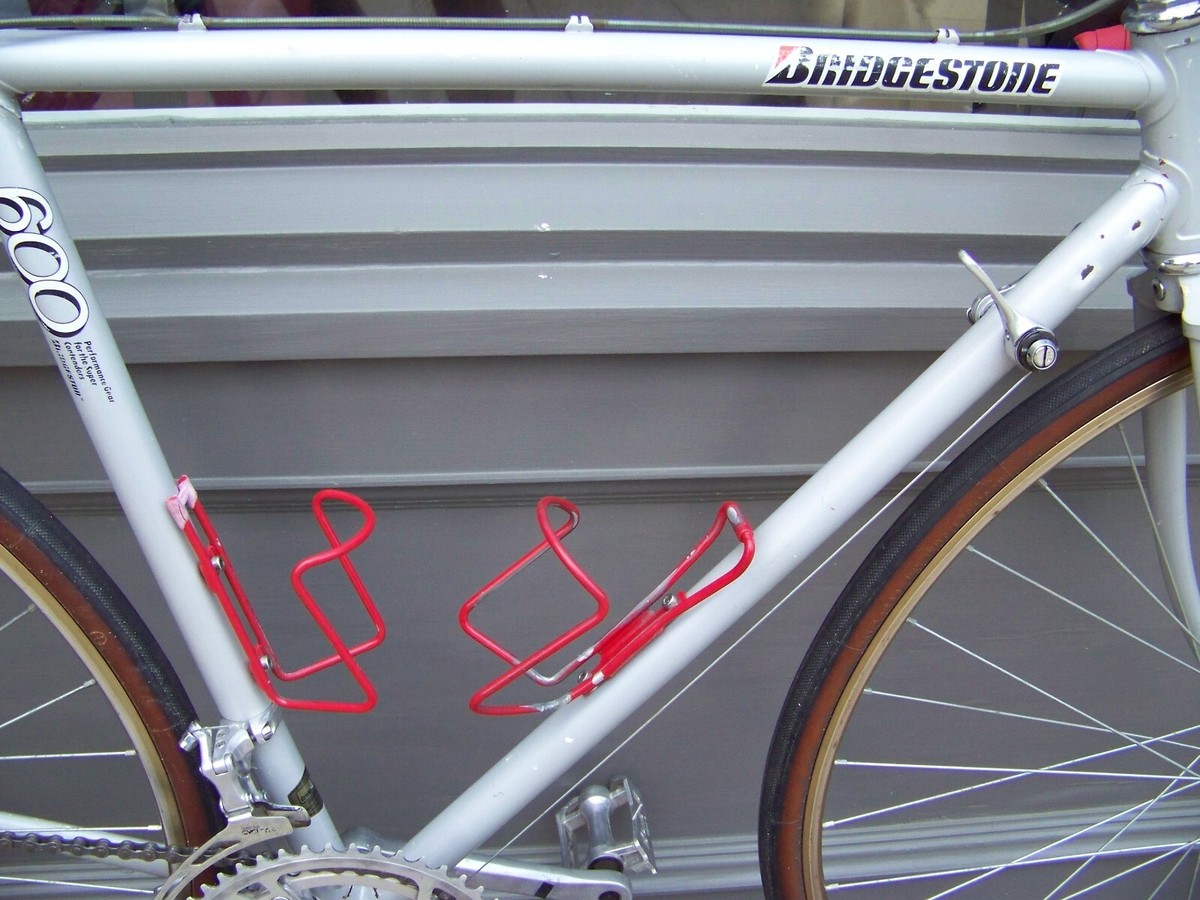 Vintage Bridgestone 600 Road Bike- Suntour Cyclone/ Ishiwata Vintage Bridgestone 600 Road Bike- Suntour Cyclone/ Ishiwata