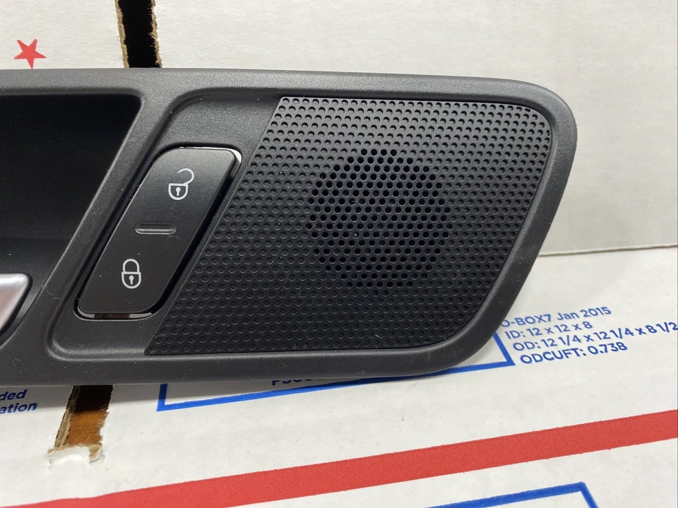 Volkswagen Tiguan 2013 manija interior puerta lateral izquierda OEM 5N0 839 113 Foto 2 de 4