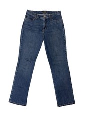 Lee Women's High Rise Relaxed Fit Straight Leg Instant Slim Blue Jeans 6 Short