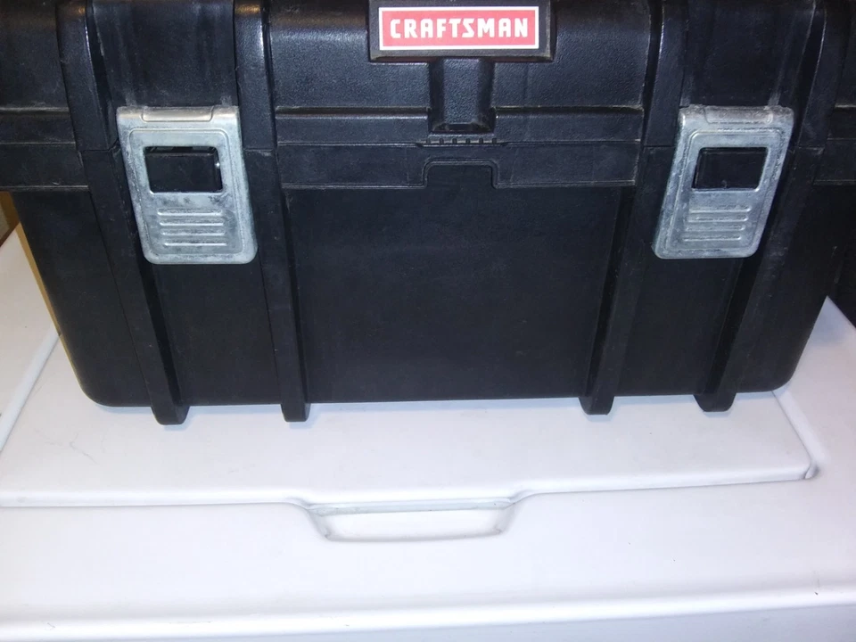 Craftsman 18" Portable Toolbox w/Removable Tray. Transparent Top Compartments. - Image 2 of 4