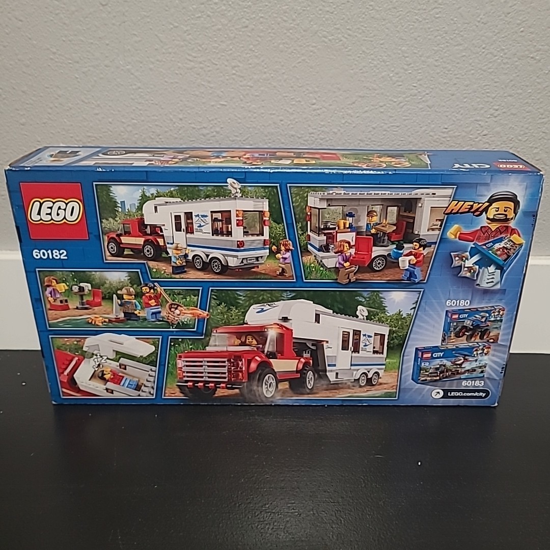 LEGO CITY: Pickup Caravan (60182) Retired 2018 Brand New Sealed