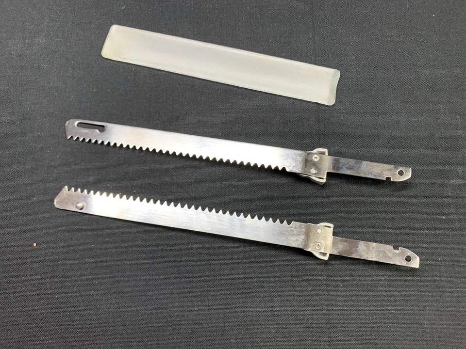 2tlg. Ersatzmesser für Kenwood Elektromesser KN650 u.a. große Zahnung 25,5 cm