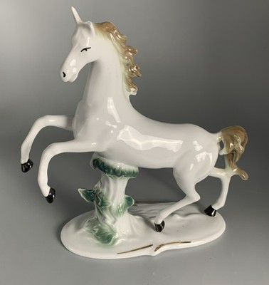 Porzellan Figur Pferd; Arpo; Curtea De Arges; Made In Romania;