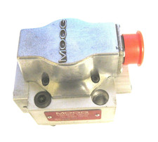 NEW E760-805 SERVO VALVE E760805