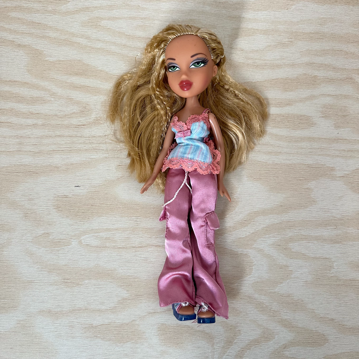 Bratz Doll Fianna Nighty-Nite Crimped Hair MGA 2004 **READ** | eBay