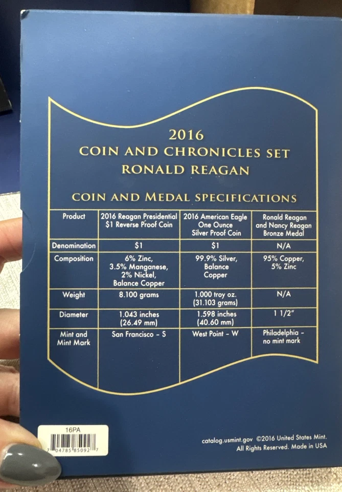 2x’s 2016 Ronald Reagan Coin And Chronicles Set - Image 2 of 4