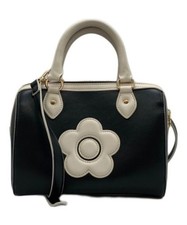 MARY QUANT                    Daisy Classical Mini Boston Shoulder Bag black