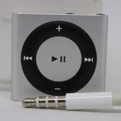 Apple iPod Shuffle - 4. Generation Silber / 2 GB / MP3 Player / vom Händler